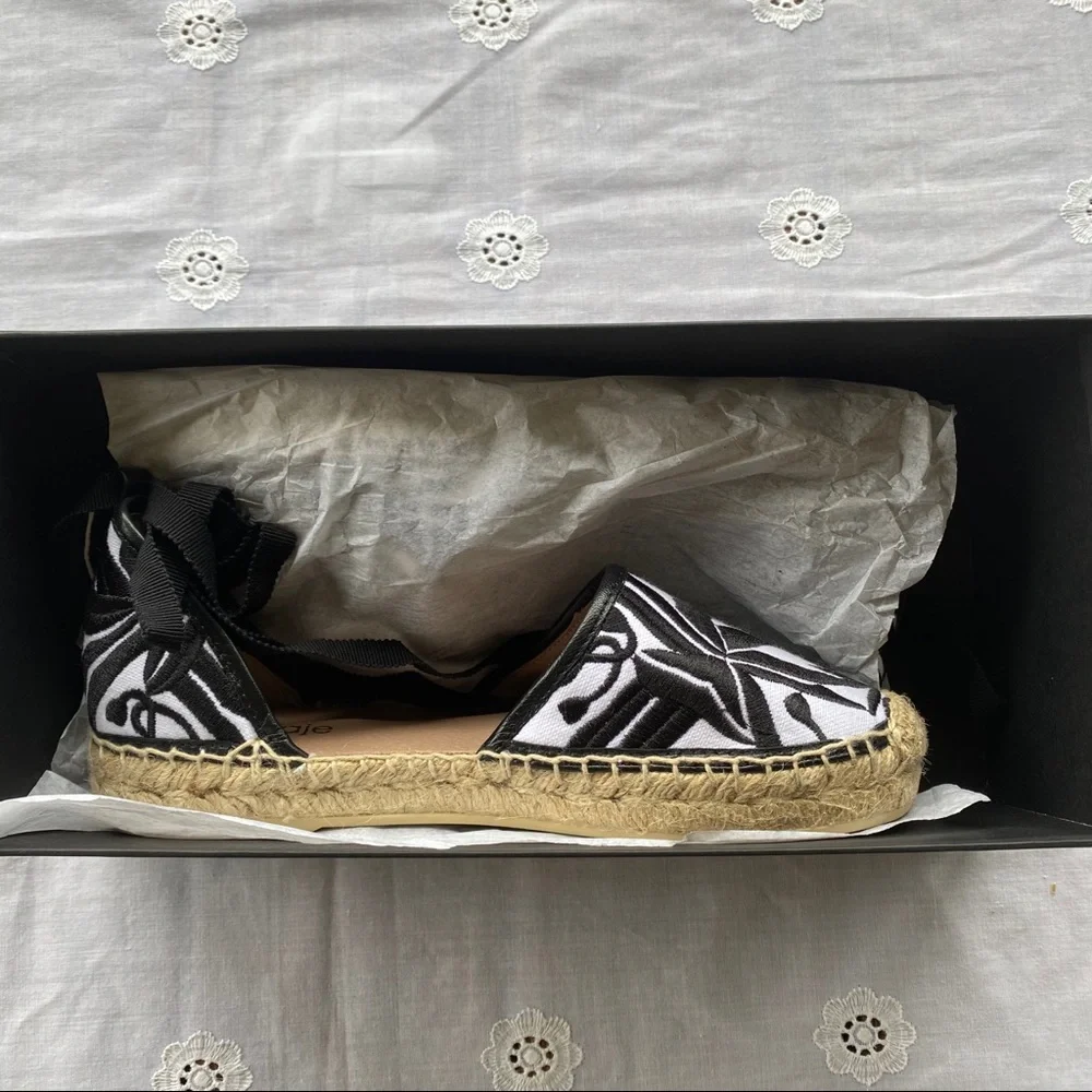 NIB Gorgeous Maje leather-trimmed Espadrilles